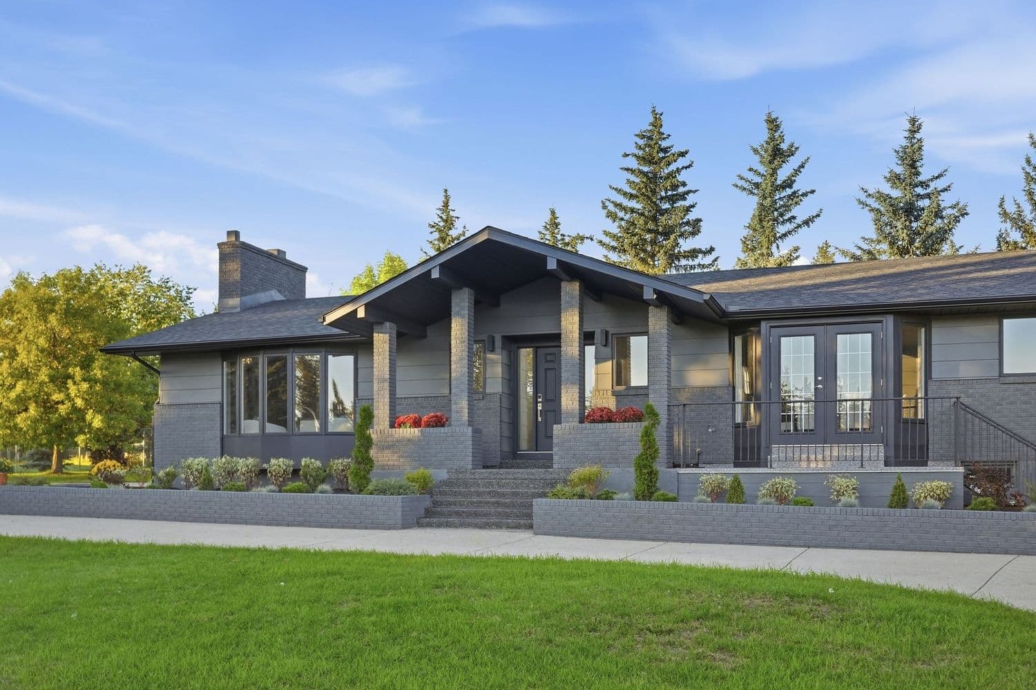 Front facade of the updated estate home at 1008 Shawnee Drive SW