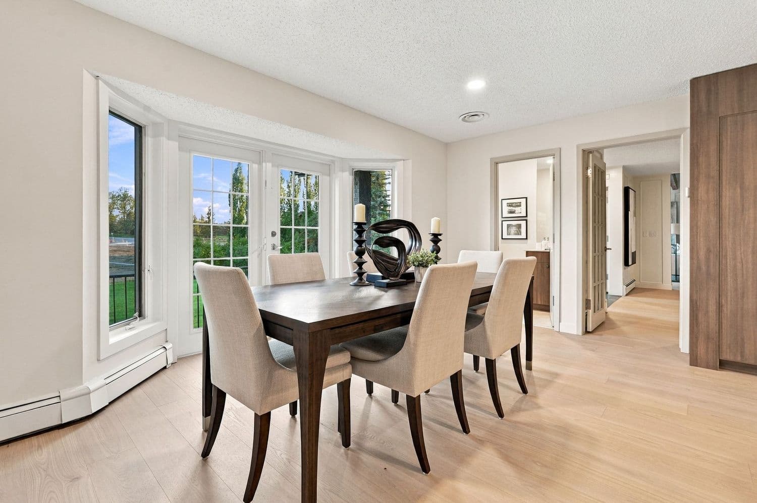 Upper-level room with wraparound views
